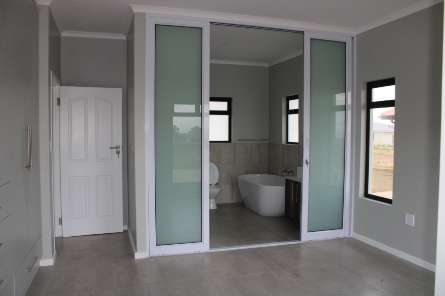 3 Bedroom Property for Sale in Kidds Beach Eastern Cape